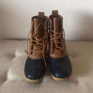 *NEVER WORN* L.L. Bean Duck Boots